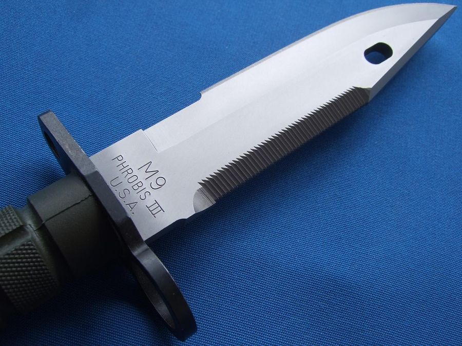 M9M4 BAYONET : COLLECTION KNIFE BUCK – LANCAY – PHROBIS USA