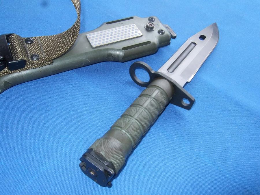 M9M4 BAYONET : COLLECTION KNIFE BUCK – LANCAY – PHROBIS USA